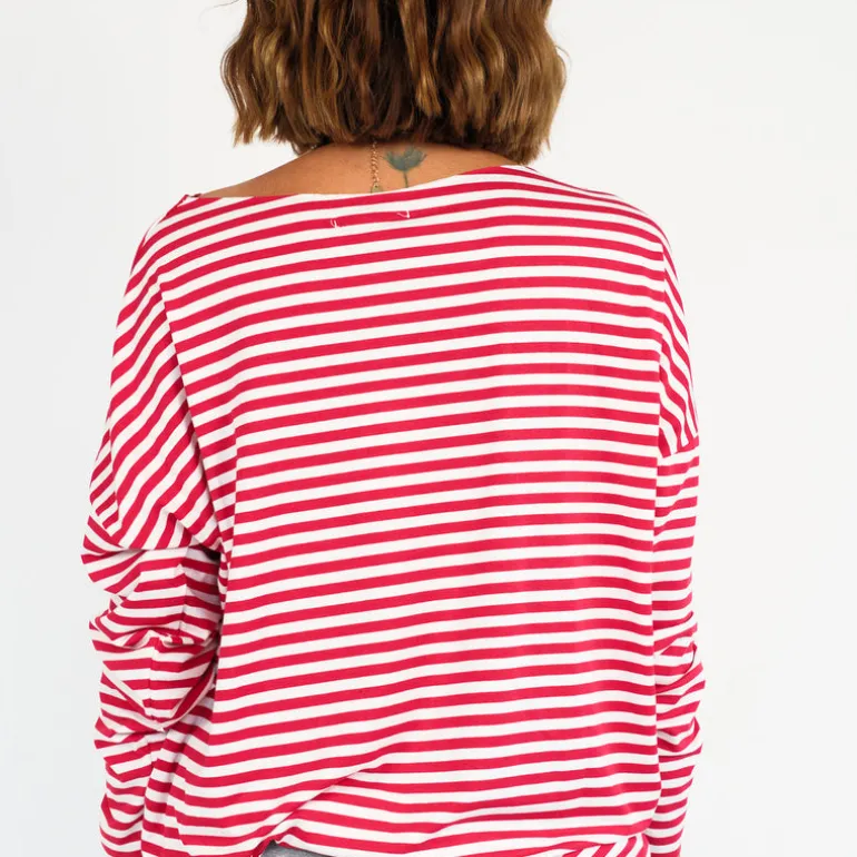 T-shirt over taglio laser a righe